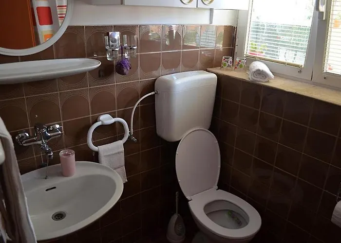 With Parking Space - 9306 דירה