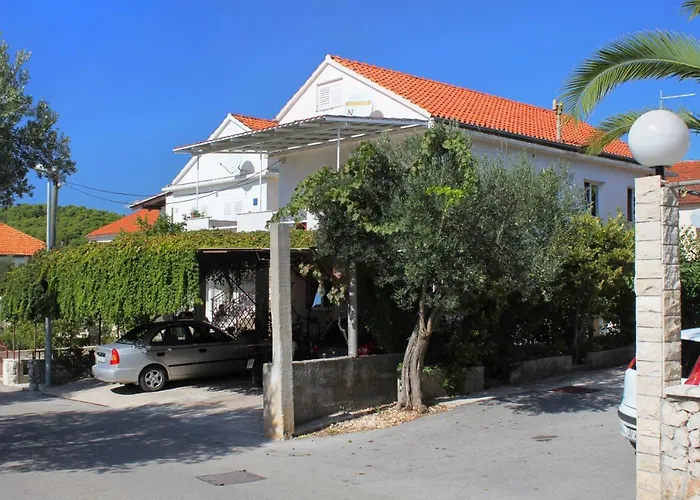 Apartment With Parking Space - 9306 Korcula Town